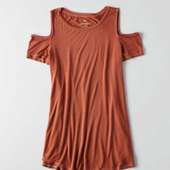 American Eagle Outfitters Tops - AEO Soft and Sexy T with cold shoulder cut